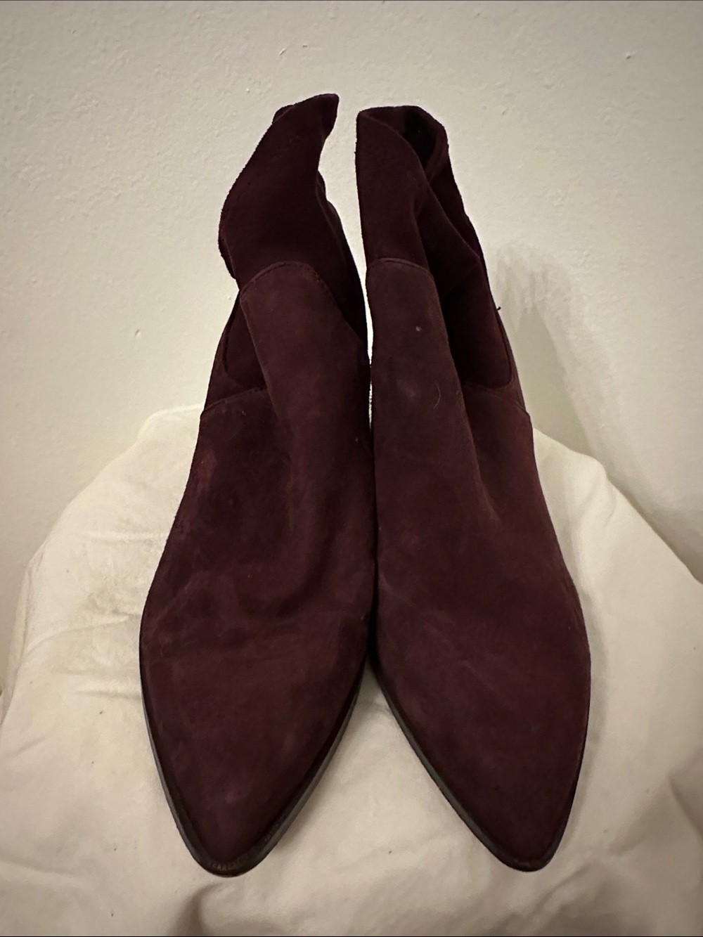 Sole Society Pointed Suede Ankle Boots - Burgundy Size 8